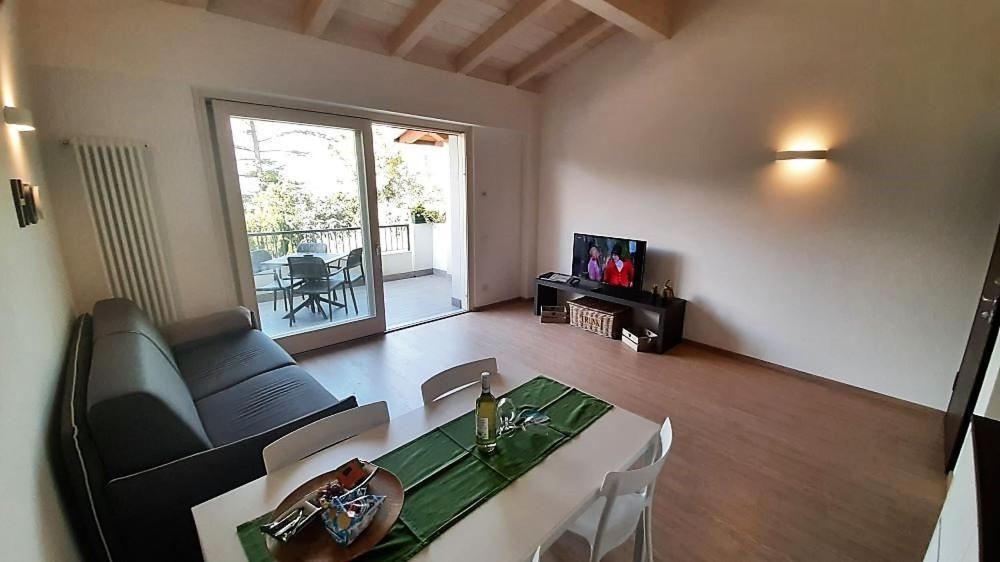 Casa Donato Apartment Malcesine Bagian luar foto