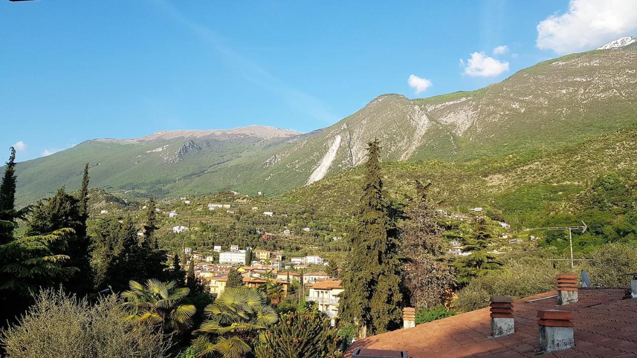Casa Donato Apartment Malcesine Bagian luar foto